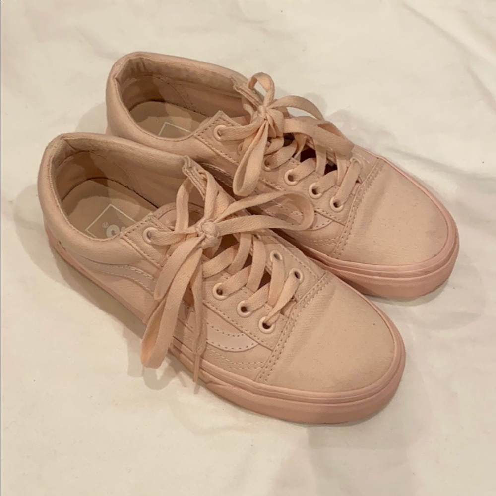 Low Top Light Pink Vans